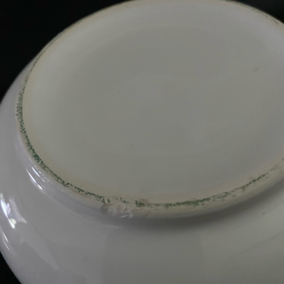 Poinsettia Pattern Ceramic Flower Pot - Picture 7 of 10